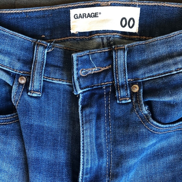 Jeans - Picture 2 of 2